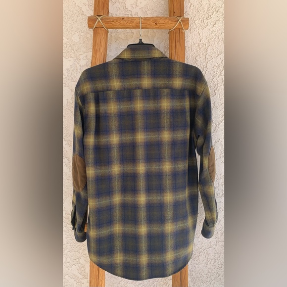 PENDLETON MEN'S PLAID ELBOW-PATCH TRAIL SHIRT (BRAND NEW) - Picture 3 of 9
